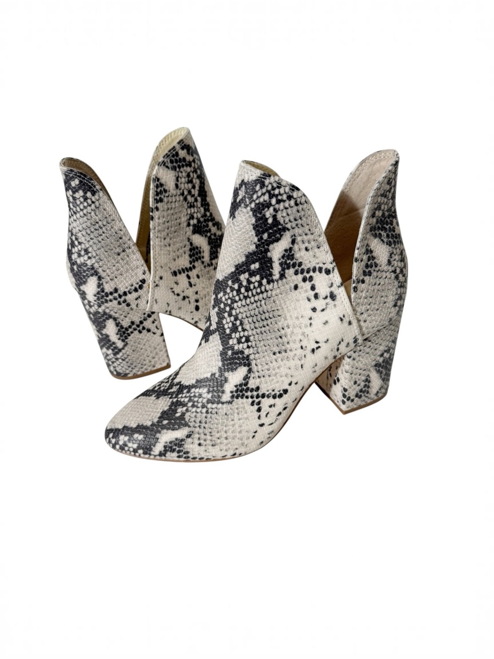 Steve Madden‎ Rookie Natural Snake Print Faux Leather Ankle Bootie Size 9 NWOT